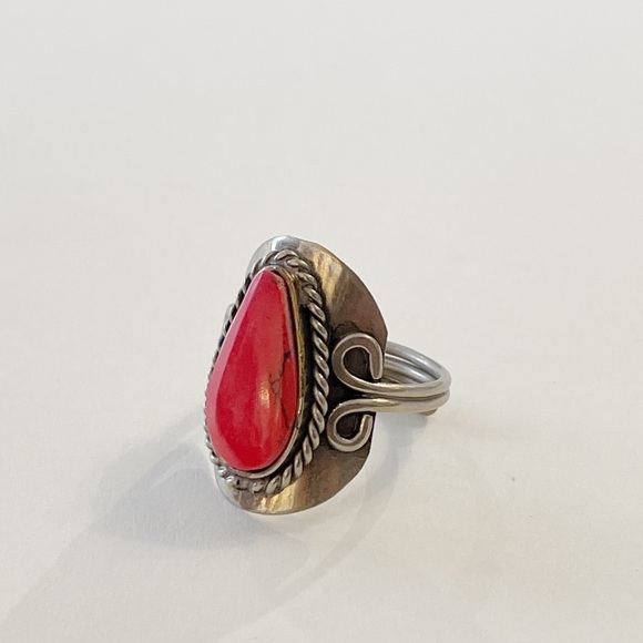Red Howlite Adjustable Ring - Picture 2 of 3